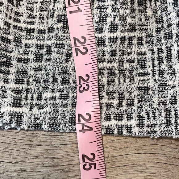 Anthropologie Amadi Womens Tweed Sleeveless Peplum Blouse Black White Small NWT - Picture 10 of 10